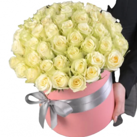  Kemer Flowers Order 35 White Roses in Box