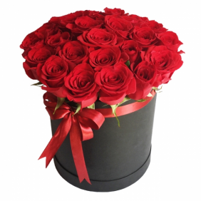 Kemer Florist 25 Red Roses in Black Box